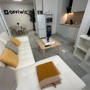 https://apartamento-moderno-en-centro-con-zona-de-trabajo.hotelsinnerja.org
